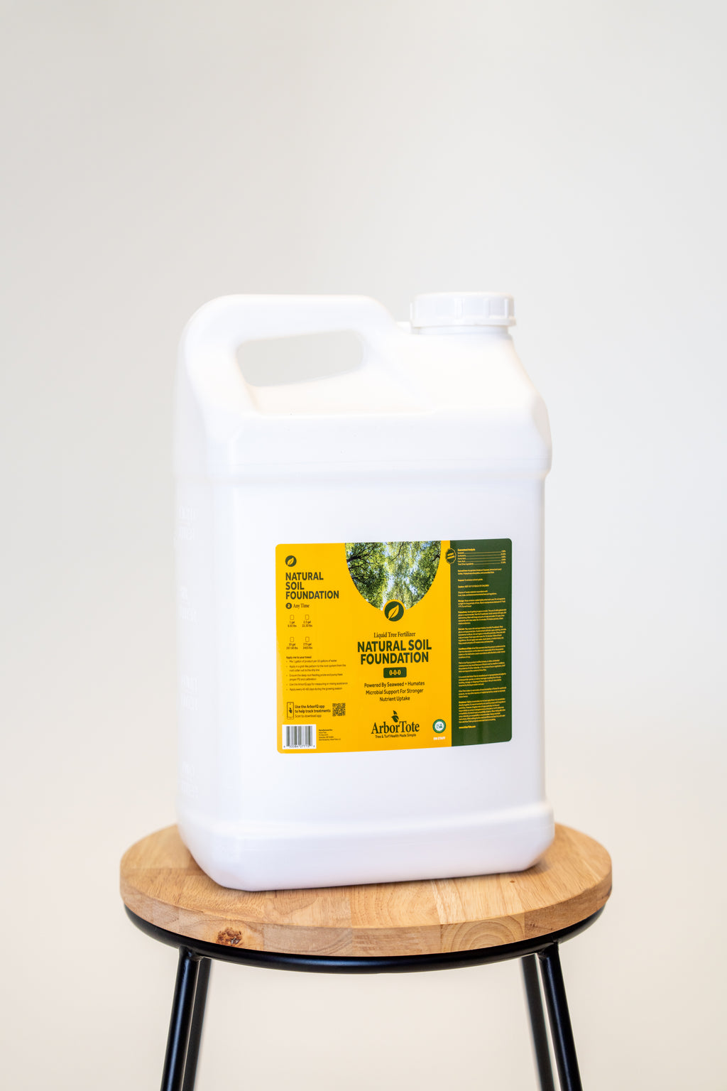 Professional Natural Soil Foundation 0-0-0 Liquid Lawn Soil Conditioner
